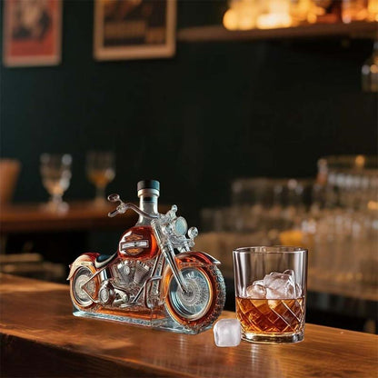Kreativ vinflaske i glas til motorcykel