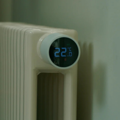 Smart Radiatortermostat med Intelligent Temperaturstyring